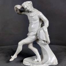 Figurka z Porcelany – Pierrot Scaramuz z COMMEDIA DELL’ARTE
