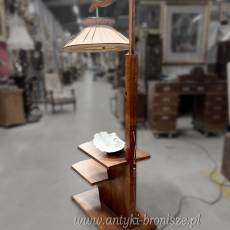 Lampa podłogowa z półkami w stylu art déco – Polska, lata 20.–30. XX wieku