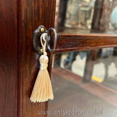 Mahoniowa serwantka w stylu biedermeier – Niemcy, XX wiek