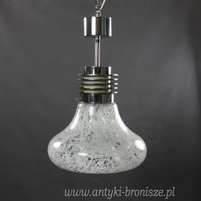Lampa wisząca lata 60. XX wieku
