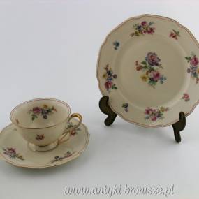 Filiżanka porcelanowa (trio) Niemcy Turyngia VEB Porzellanwerk Reichenbach