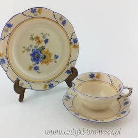 Filiżanka porcelanowa (trio) Niemcy Bawaria Schwarzenhammer Porzellanfabrik Schumann & Schreider ok 1952r.