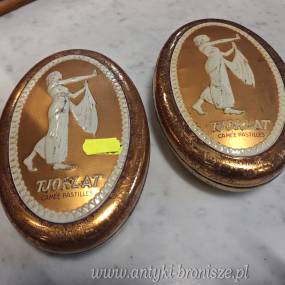 Pudelka "TOKLAT-crée pastilles" - z dekoracja "caméa" na wieczku-2 szt.- poz. 4276