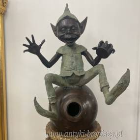 SKRZAT NA DYMIONIE - Figura z brązu Troll Gnom