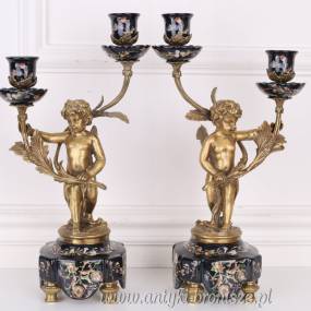 ŚWIECZNIK CZARNY Z ANIOŁKAMI porcelana z brązem