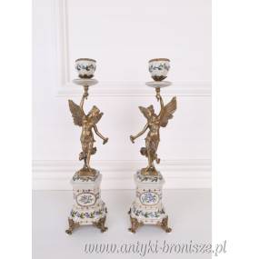 ŚWIECZNIKI Z ANIOŁKAMI porcelana z brązem blue