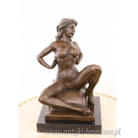 Figurka z Brązu EROTYK - Naga Kobieta w Szpilkach!