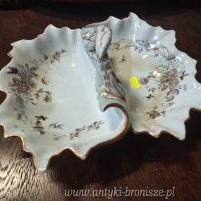 Patera apperitif z raczka, porcelana - poz. 4576