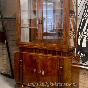 Serwantka w stylu Art. deco lata 20- te XX wieku