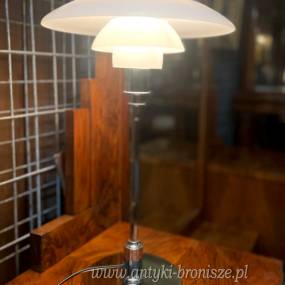 Lampa Duńska - Poul Henningsen (1894–1967), model PH 3/2 nr: 125