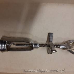 WYPRZEDAZ 50% - Korkociąg przeciwskrętny, z 3-ramiennym śmigiełkiem oraz uchwytem do kapsli - poz. 6476