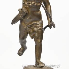 Figura z brązu "Cupidon". Włoski bóg miłości, na drewnianym cokole - poz. 7074
